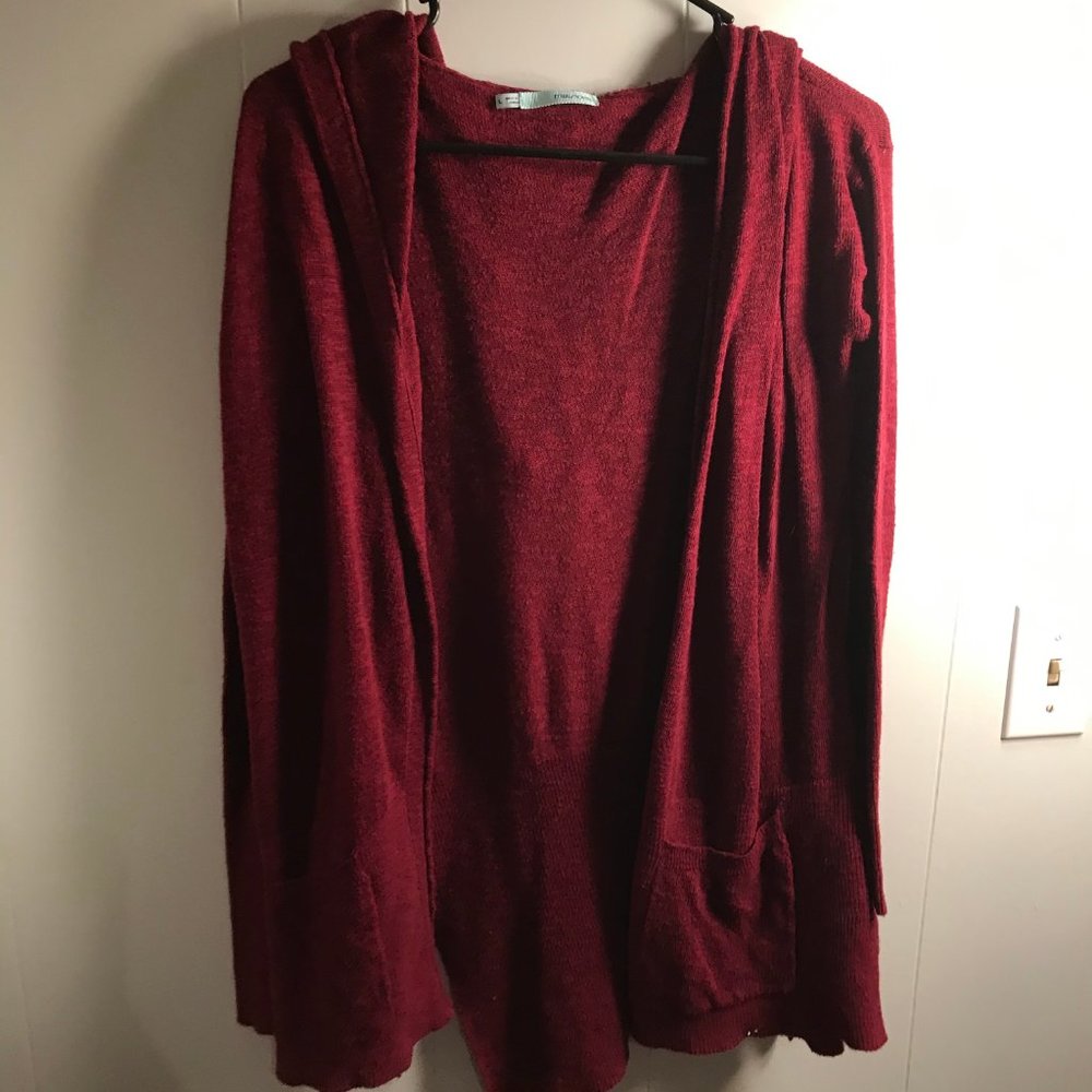 Maurices burgundy cardigan with pockets
